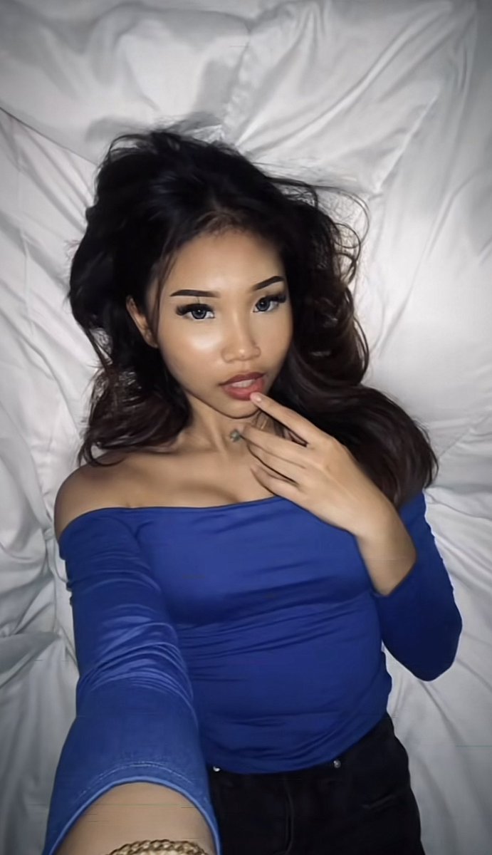 cumm4all3's tweet photo. Releasing to one of my favourite Malay girls. Fuckkk she’s so hot and never fails to get me Soo hard as soon as I see her 😜

#nsfwtwt #sgnsfw #cumtributeِs #cumshot #cumtoyou #sgxmm #nsfwsg #cocktribute #nsfw #cumslut #cumcovered #sgminah #slut #minah https://t.co/LCZx2wxd0B