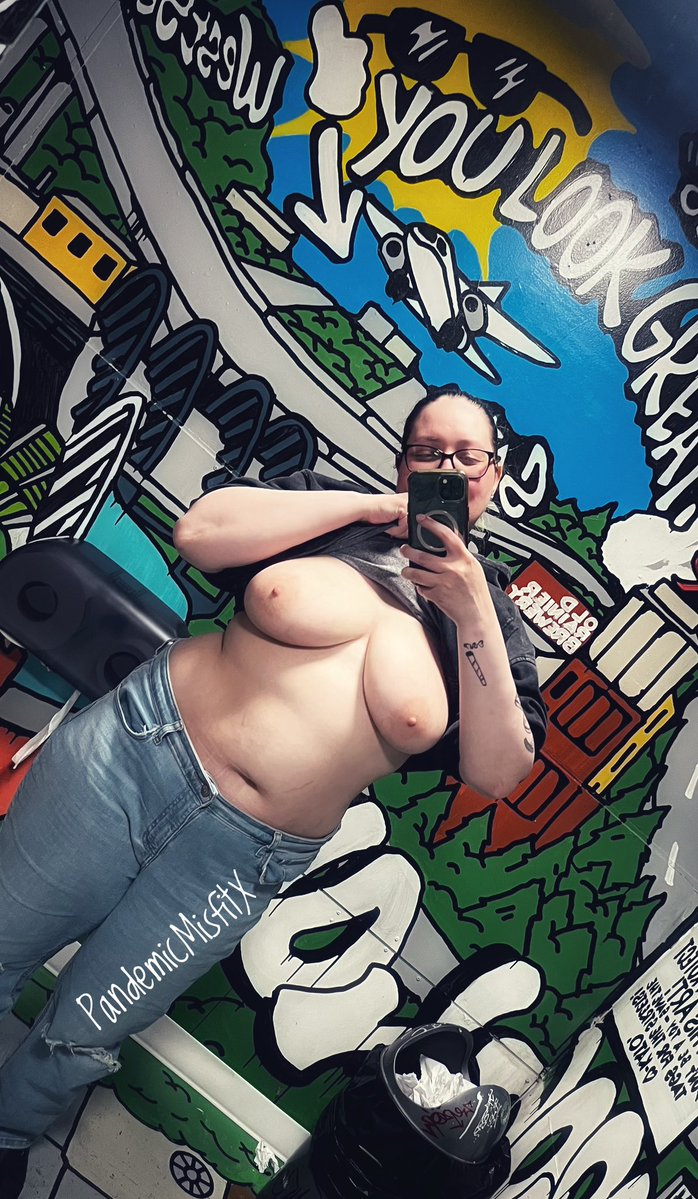 Misfit X 🌿 tweet media