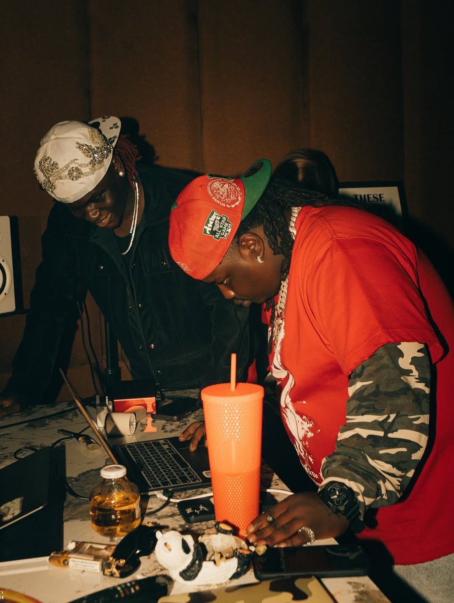 THE DEBUT HUB tweet media