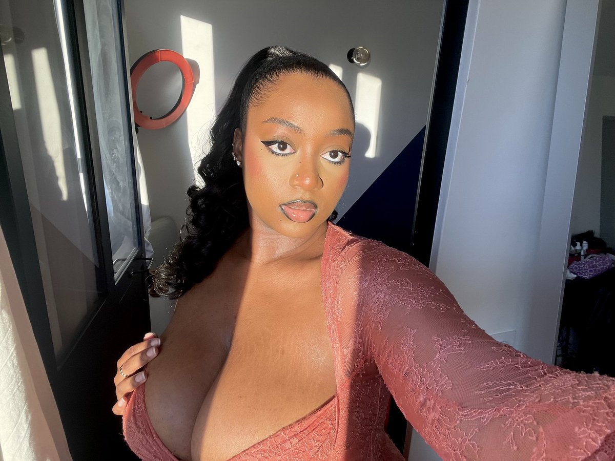 Noush 🇸🇳 tweet media