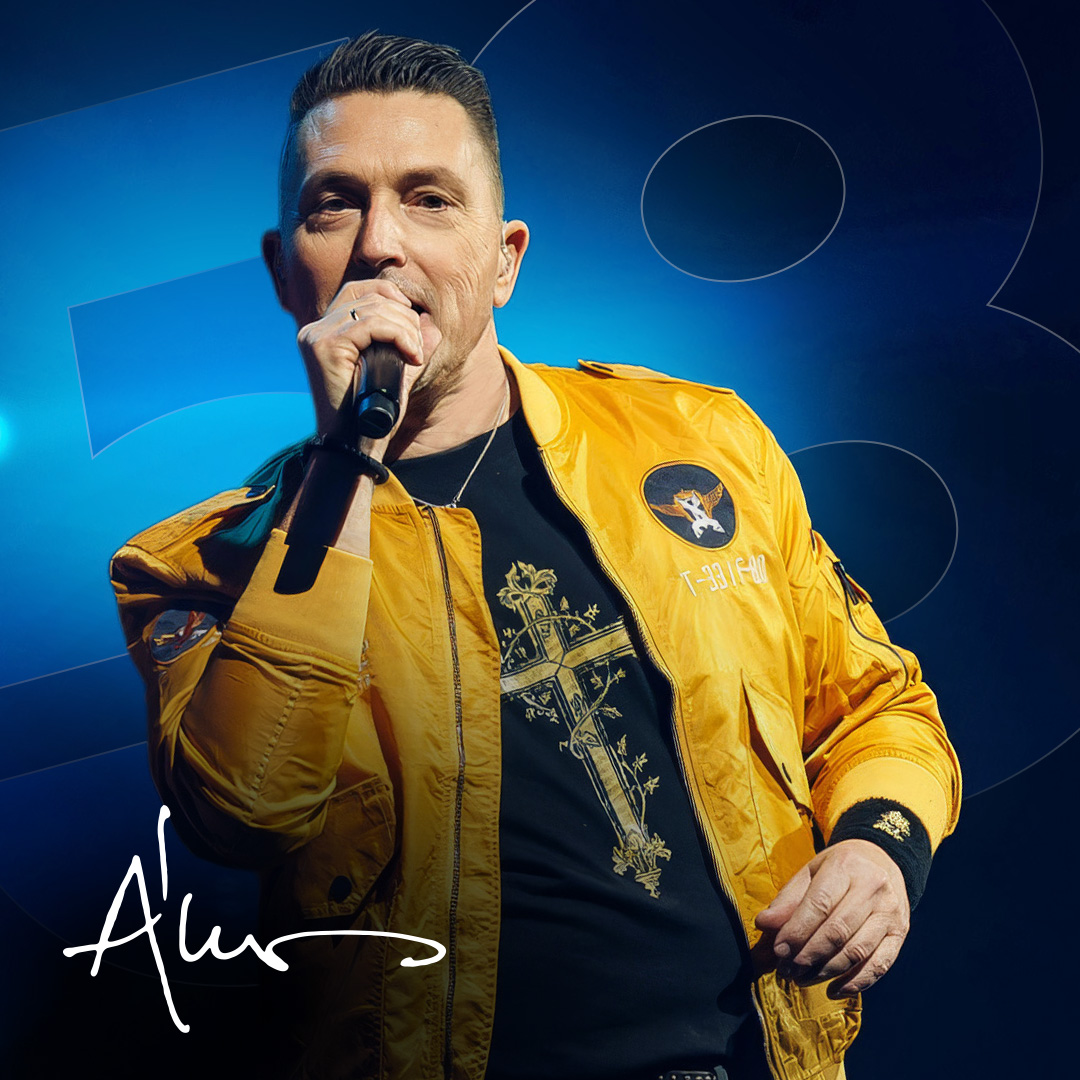 Ákos tweet media