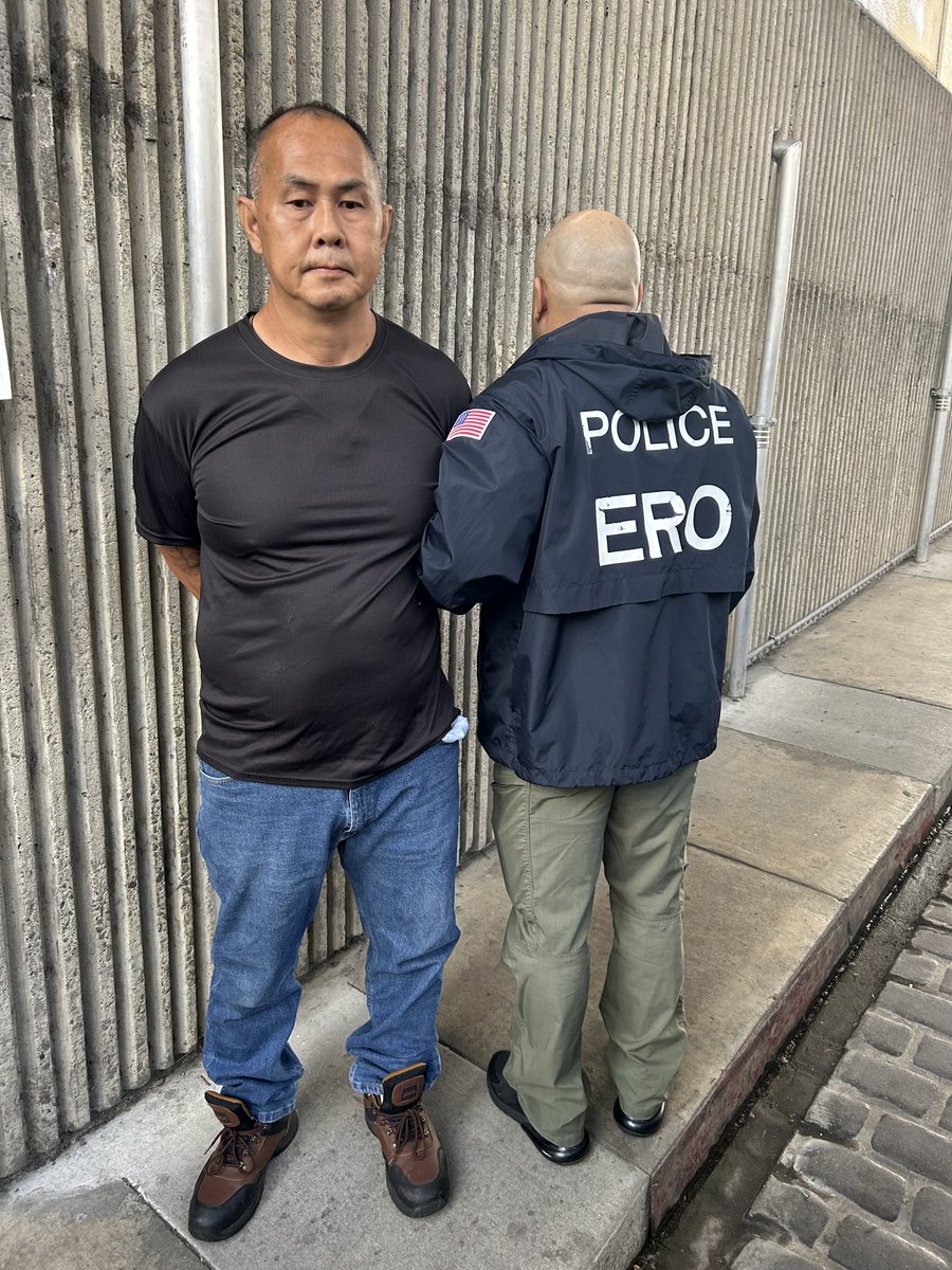 ERO Los Angeles tweet media