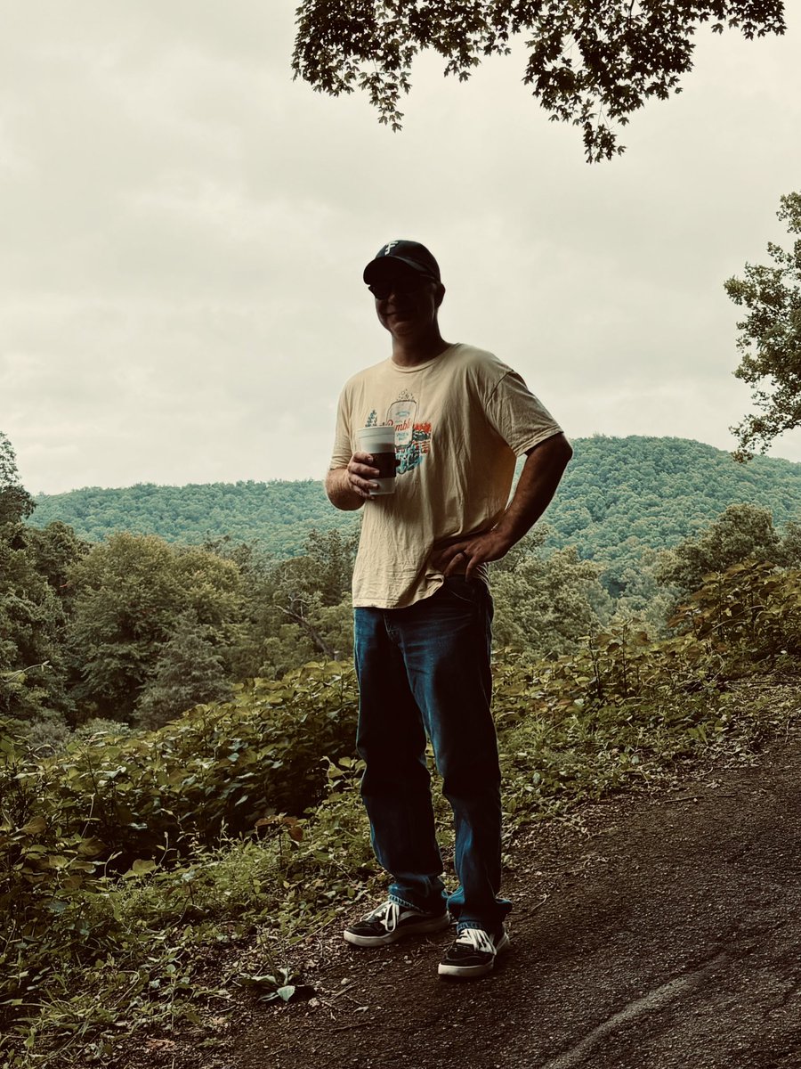 EducatëdHillbilly™ tweet media