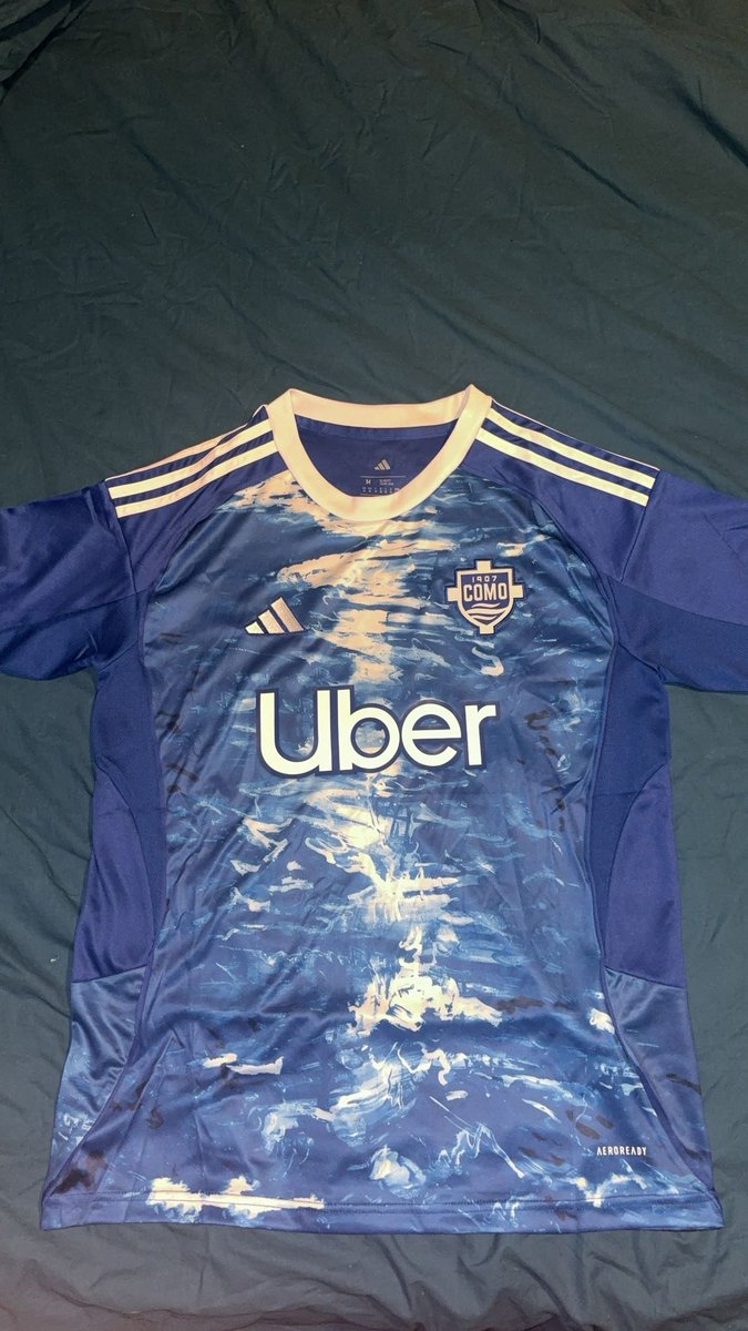 Kobo 🥷🏽 #UnicornCrew 🇫🇷🦄 tweet media