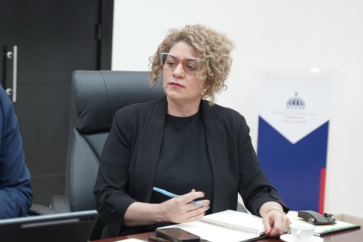 Ministerio Educación RD tweet media