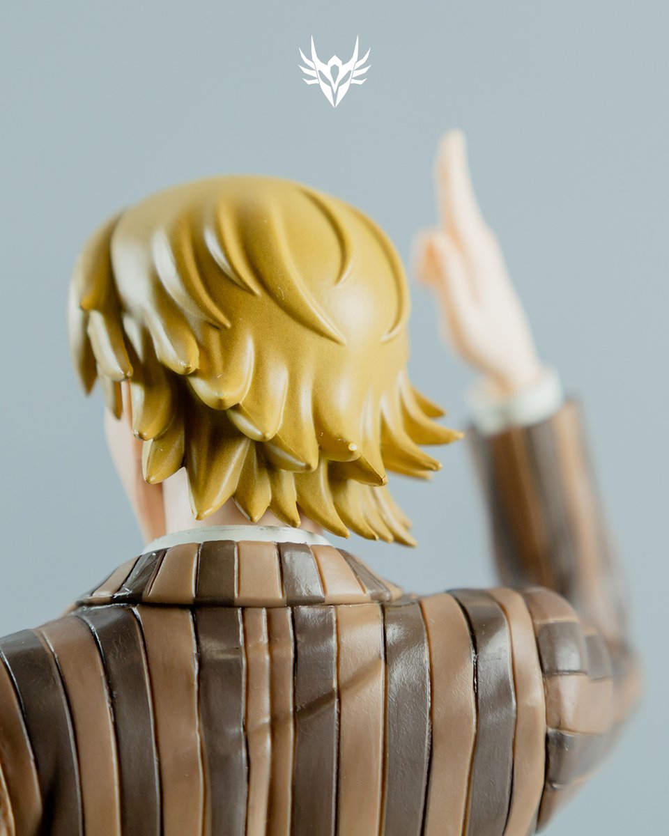 DARKOBURI, el coleccionista. tweet media