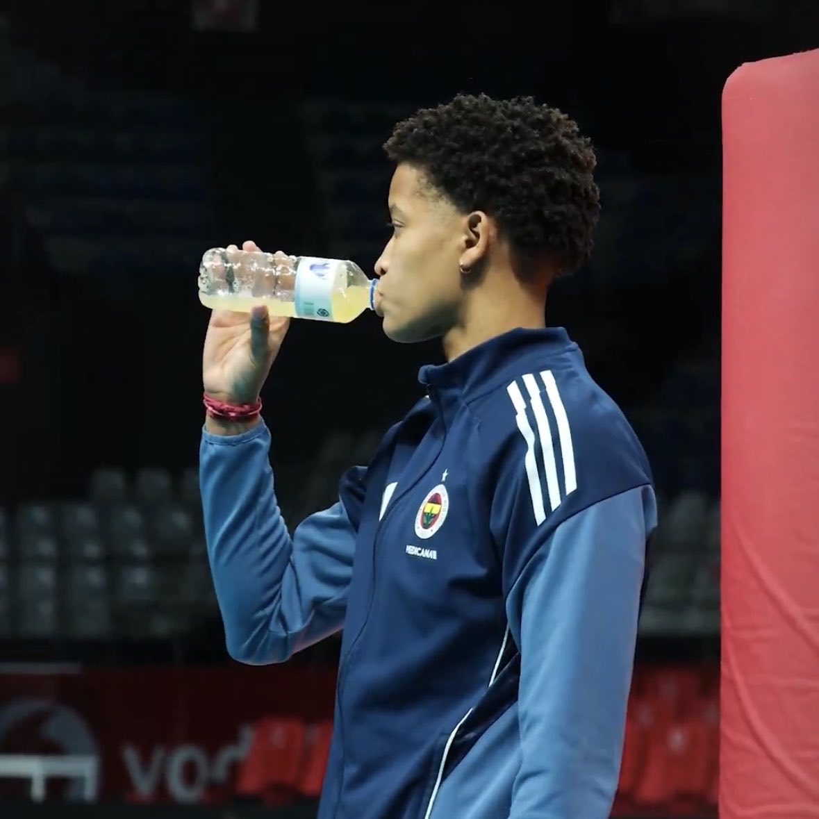 Çubuklu File Inside tweet media