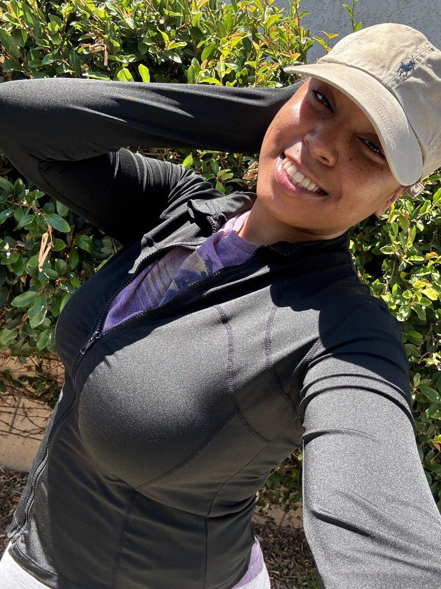 shell, Los Angeles 👣 tweet media