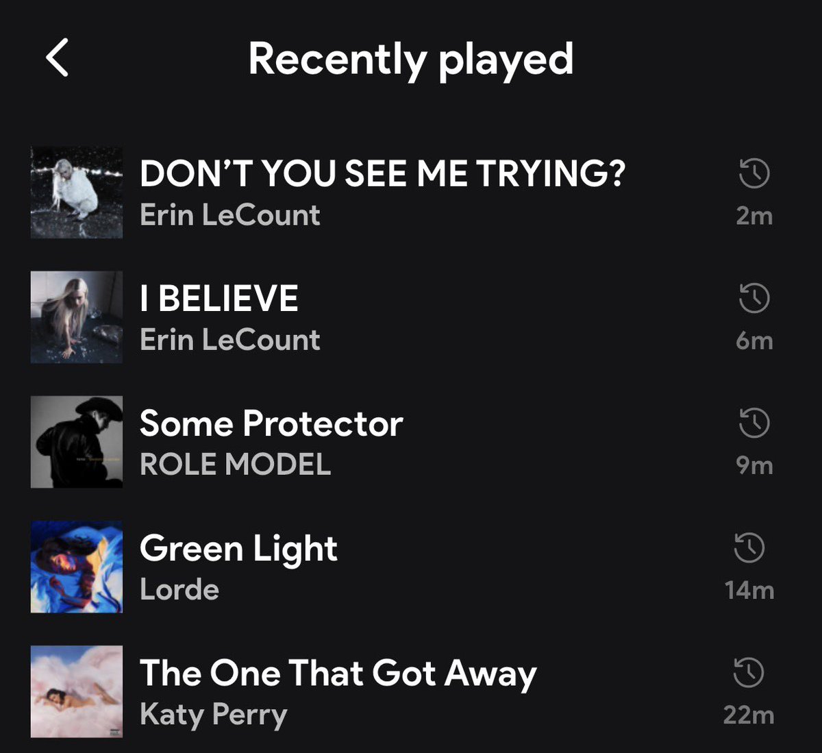 ellen𝜗ৎ tweet media