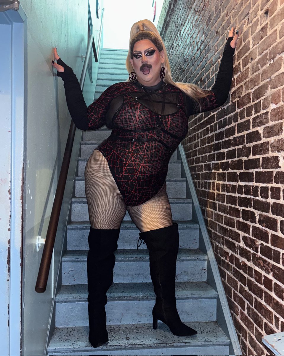 Nicki Mirage, PhD tweet media