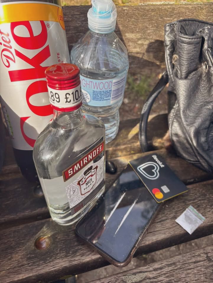 julia 🦄 tweet media