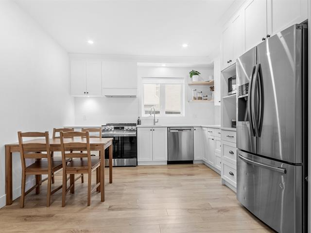 stephanebruyere's tweet image. No0075 St-Pascal (Limoilou). Duplex. Prix demandé 659,000$. Vendue 740,000$. Acquise en 2022 pour 289,000$. #immobilier #surenchère #flip #rénovations #rendement