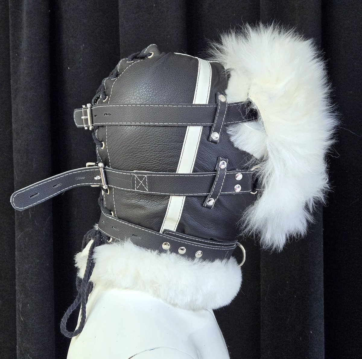 Barmalej_bond's tweet photo. I had to tweak the etsy listing, but still the same.
https://t.co/DN9ilPvjhG
#furBondage #furFetish #bdsm #deprivation #selfBondage #sissy #sissyPlay #furSlave https://t.co/yAl1iiNCVa