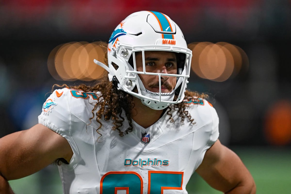 SleeperDolphins tweet media