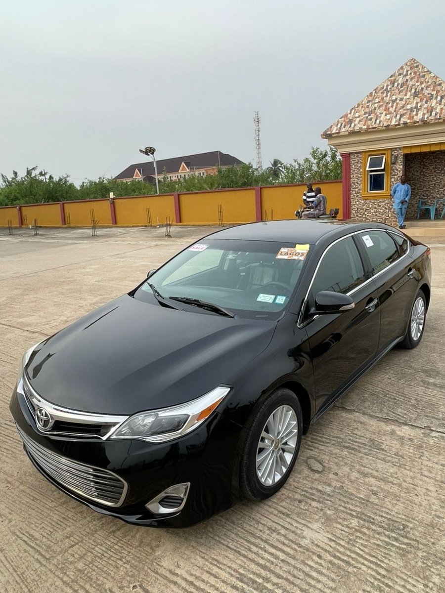 JusticeDriveNG's tweet photo. *FOREIGN USED🇺🇸🇺🇸
*2015 TOYOTA AVALON TOKS
*Come with Leather seat
*ENGINE&amp;GEAR💯✅ 
*A C 💯✅

*January 2026 entry 

|| Perfect suspension|| Alloy wheel || Clean Interior  || Amplifier Sound System || Buy and Drive. 

*Price # 18m*

*Location:  ADO EKITI*

08139349332 https://t.co/eJt9IQUGWD