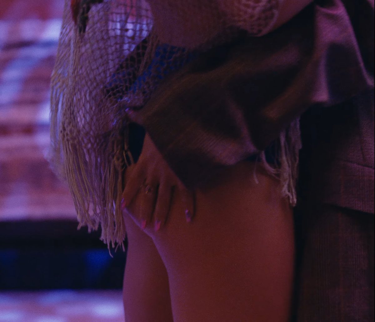 acervo madelyn cline tweet media