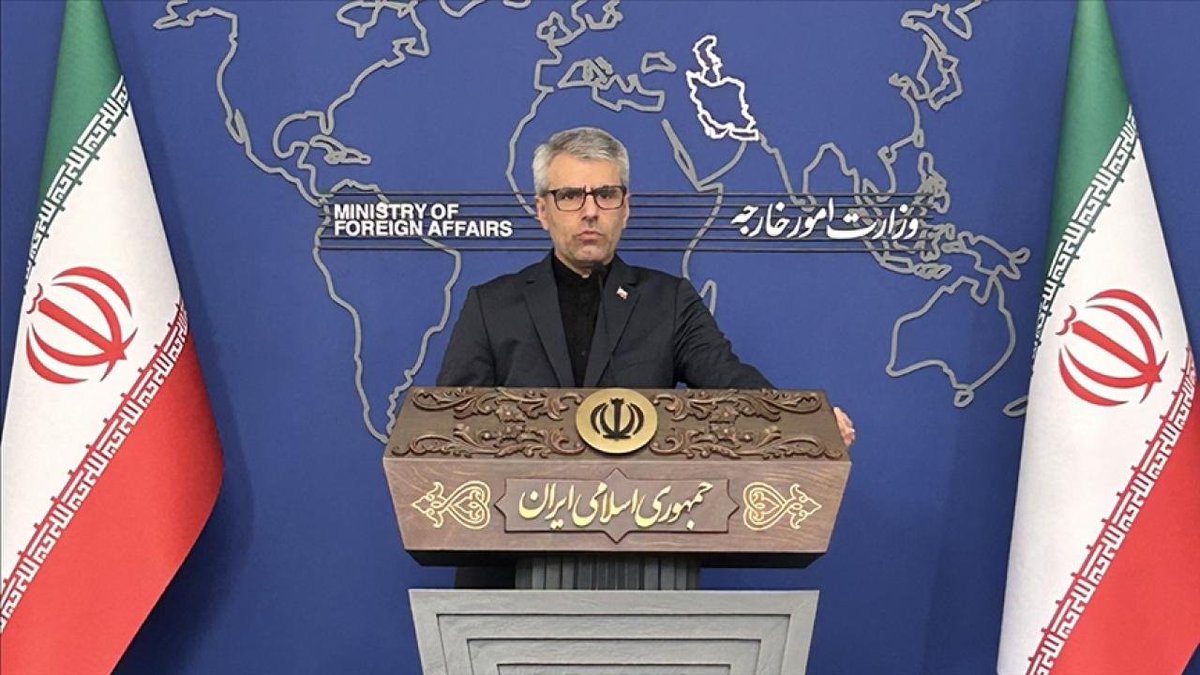 🔴 ایرانی وزارت خارجہ کے ترجمان بیکائی:

ایران 48 گھنٹوں سے نہیں بلکہ 48 سالوں سے مسلسل الٹی میٹم اور ڈیڈ لائن کا سامنا کر رہا ہے۔

پتھر کے زمانے میں بھی ایرانی شائستگی اور وقار کے ساتھ بات کرتے تھے۔ ماہرین نفسیات کو دوسروں کی بدتمیزی کے پیچھے وجوہات کی تحقیق کرنی چاہیے۔