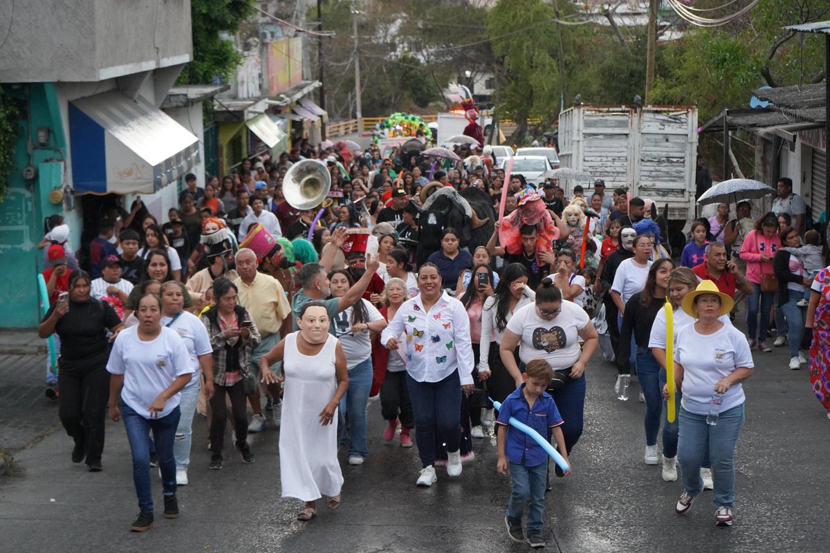 DESBORDA ALEGRÍA Y UNIDAD LA COLONIA RUBÉN JARAMILLO EN SU 53 ANIVERSARIO; JAZMÍN SOLANO ENCABEZA FESTEJO HISTÓRICO 

cadenasurmultimedios.mx/site/?p=152608