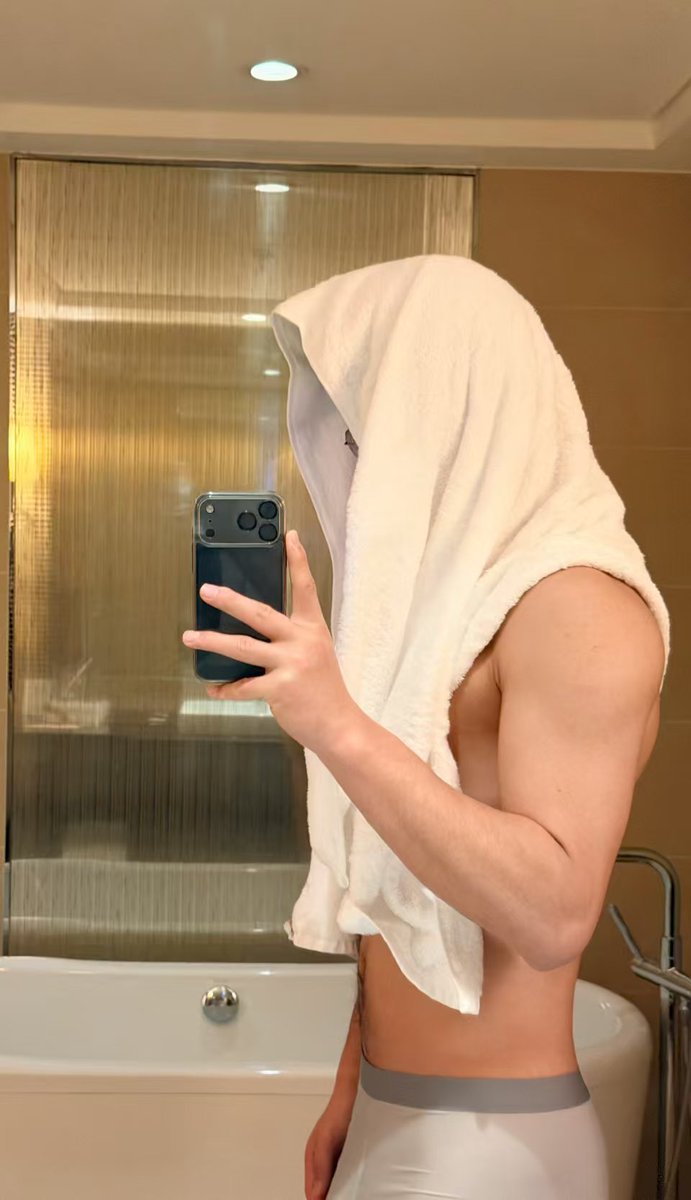 疆一博 1S 在上海 tweet media