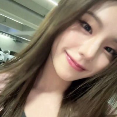 lina ఌ (ryeji’s person) tweet media