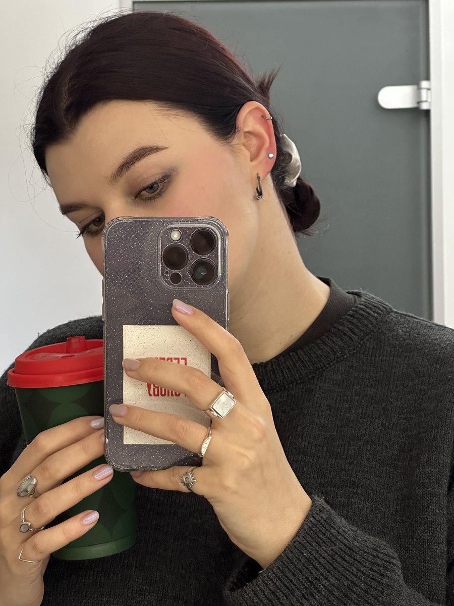 𝕒𝕝𝕚𝕤𝕒 ᯽ tweet media