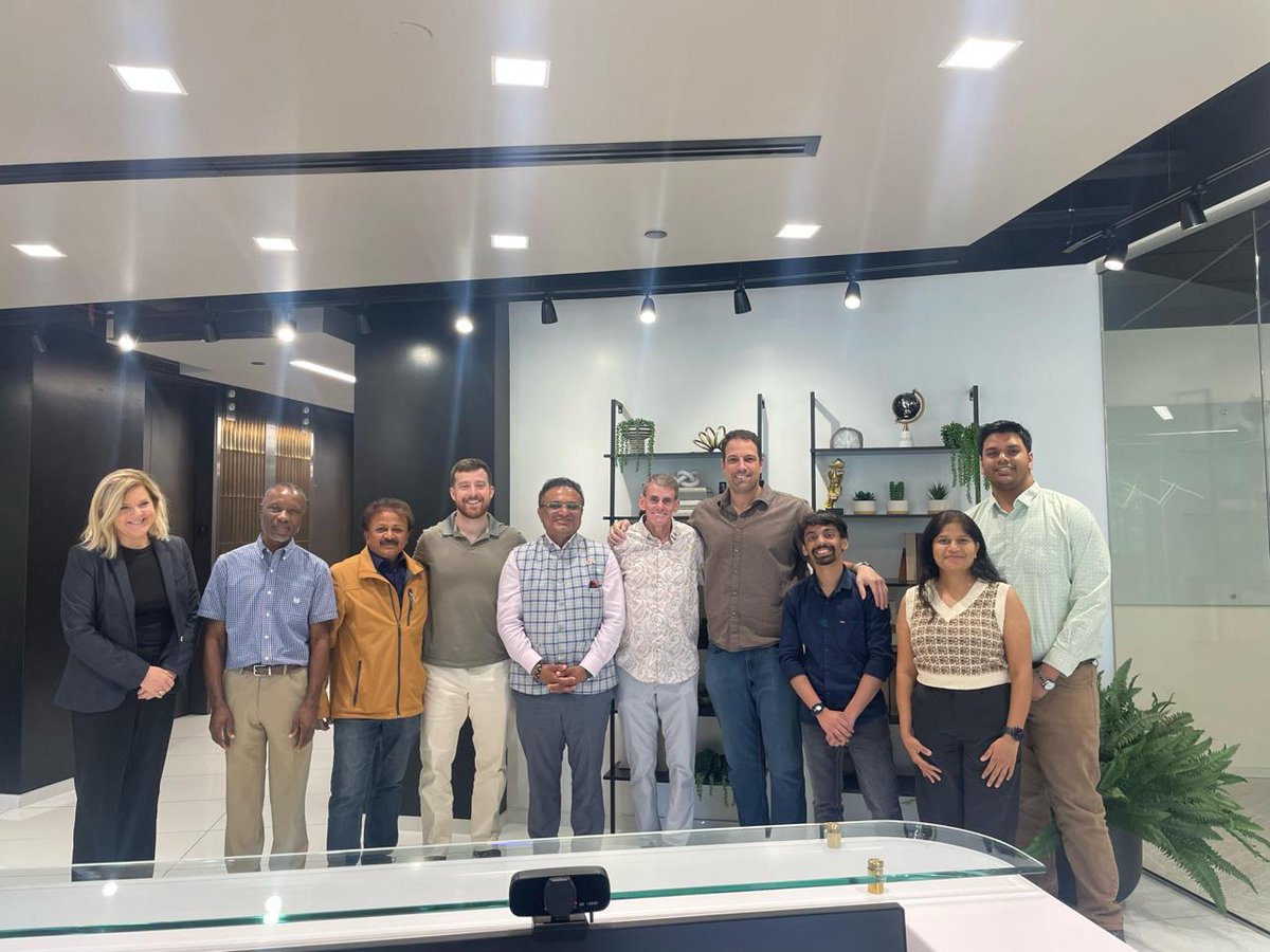 India in Los Angeles tweet media