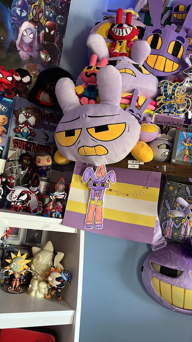 Arthur Pumpkinbun+Bluetoxins+Royalshark CEO tweet media