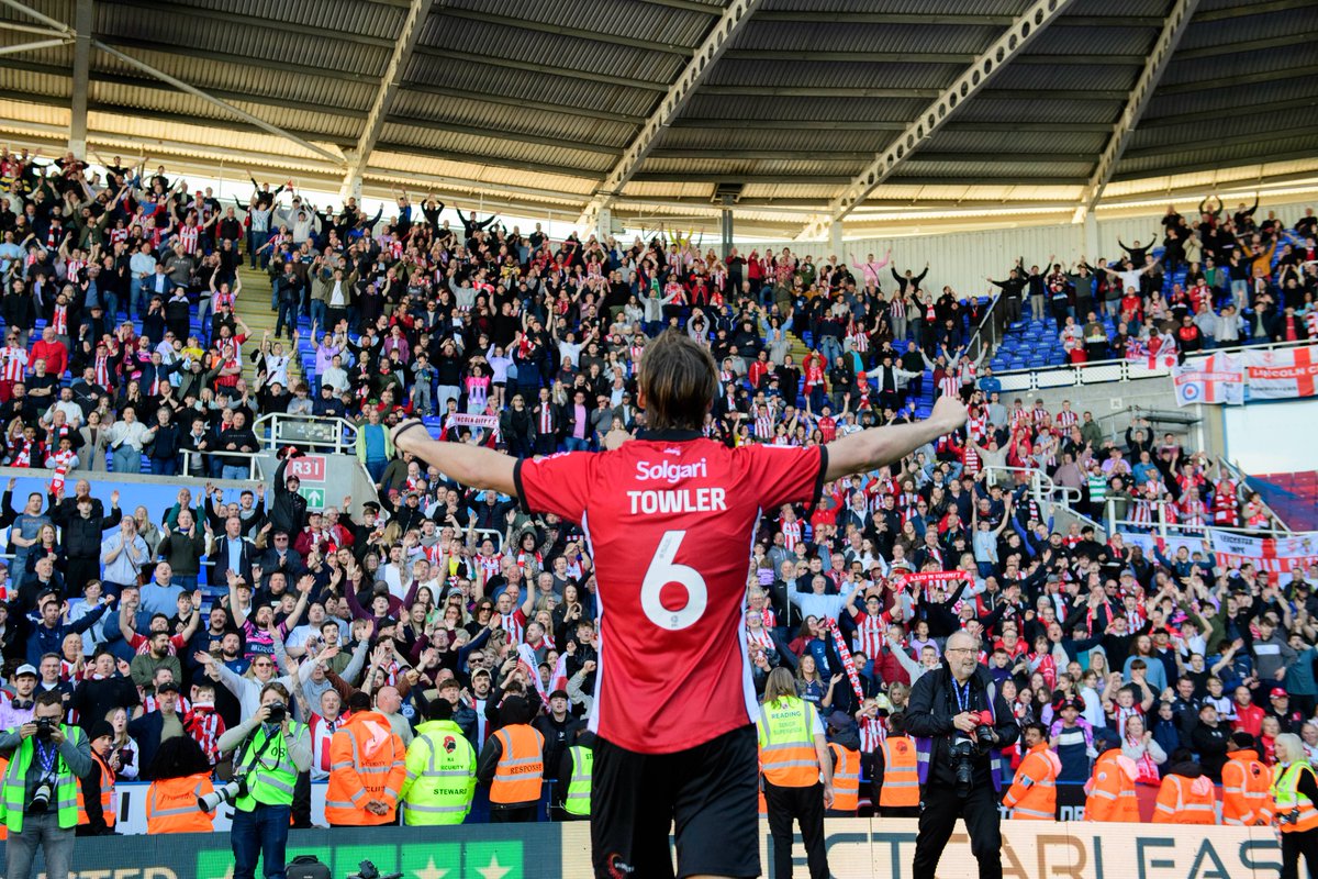 Lincoln City FC 🇺🇦 tweet media