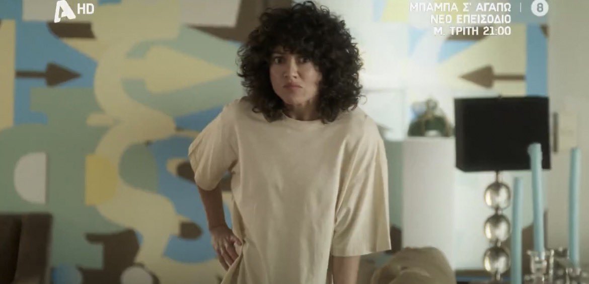 •Μαντώ• tweet media