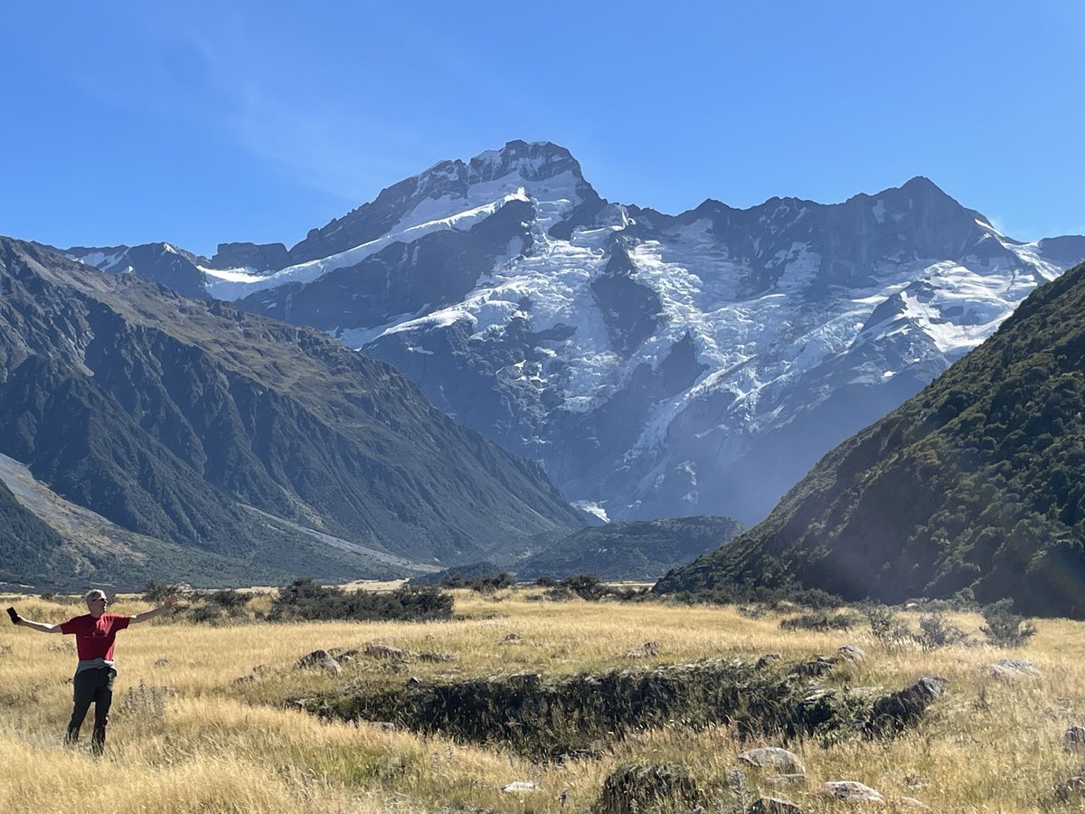 Louise Teboul tweet media