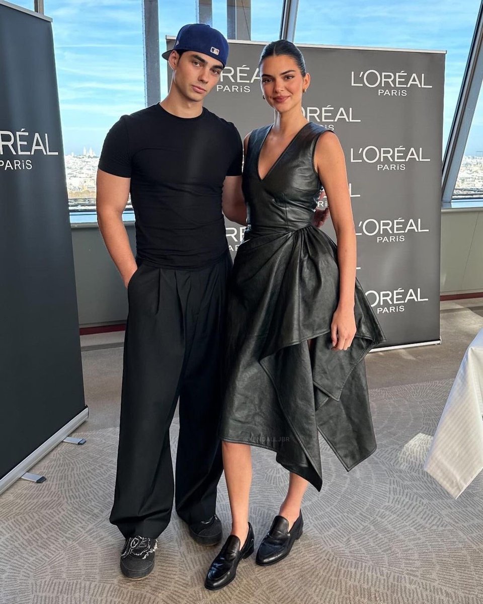 -`kendall tweet media