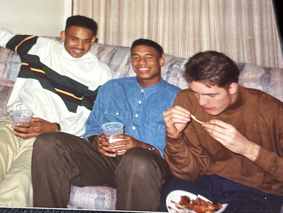 Christian Laettner tweet media