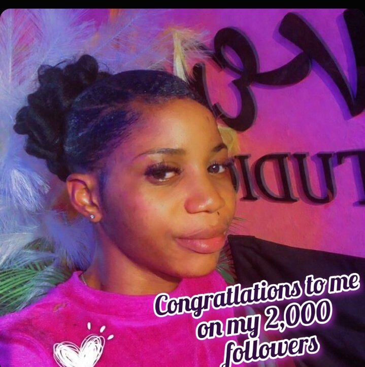 Sonia🌹 tweet media