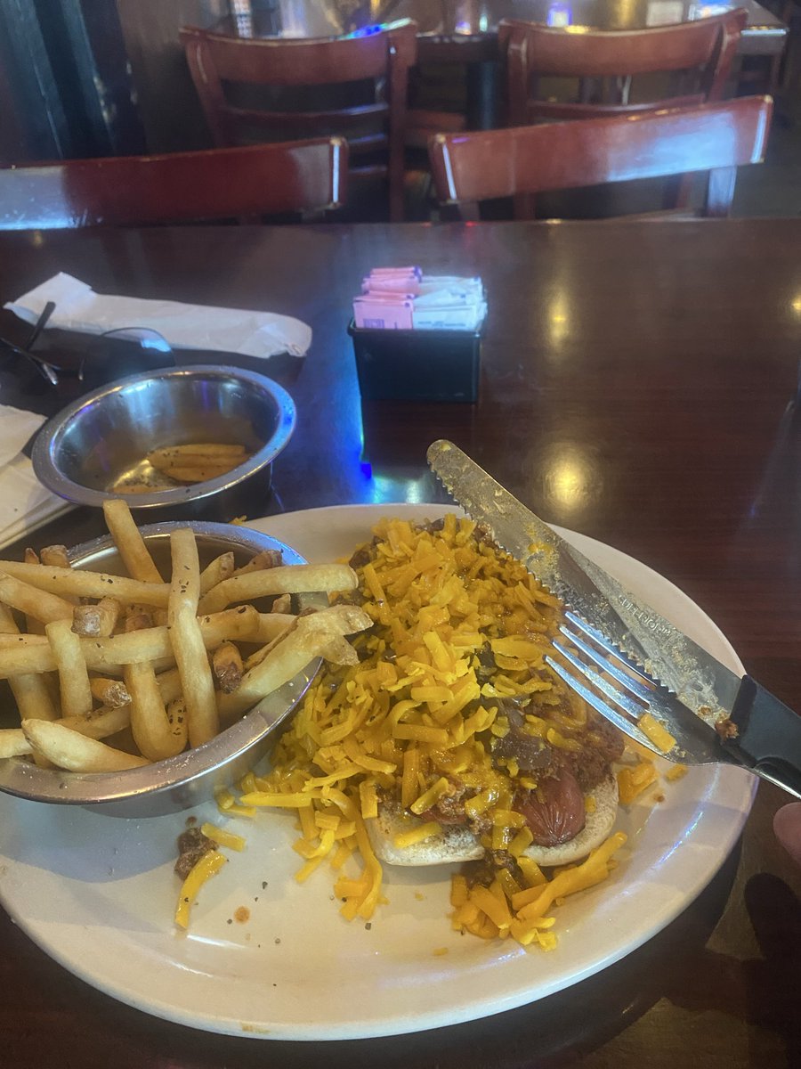 Mr4thAndLong's tweet photo. All That Glizzy Talk Got Me Hungry!!!!
#IYKYK
#AngryDog
🍴 https://t.co/hmfJhQy8LM