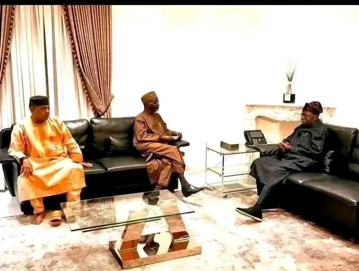 Ayekooto tweet media