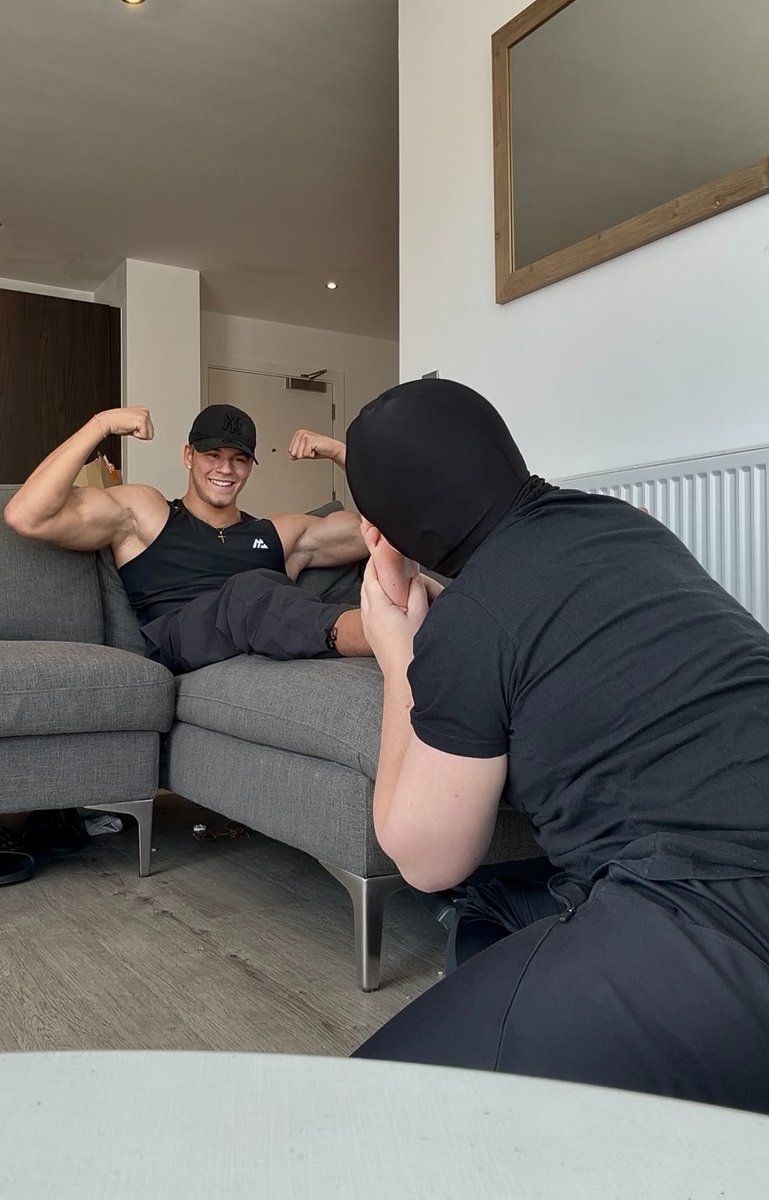 Master Connor tweet media