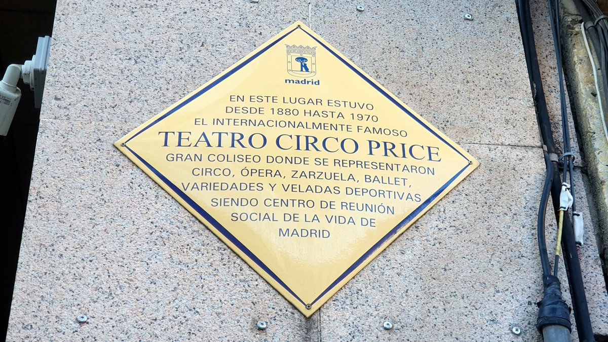 Històries de Barcelona tweet media