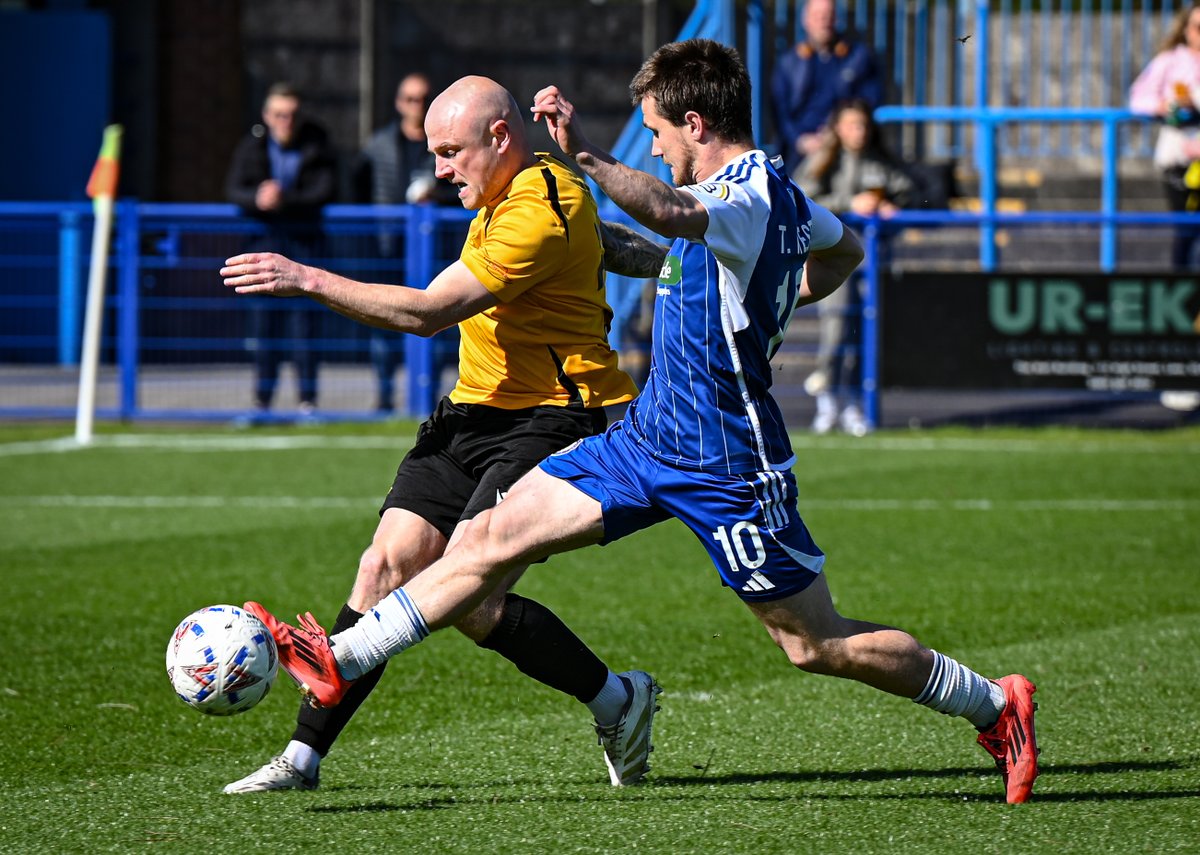 CurzonAshton's tweet photo. Photographer @biddleofnowhere captured the match action at the Tameside Stadium this afternoon. 

Visit the website to view the match images and read the match report.  

Website gallery 🔗 https://t.co/k9fmUs90cR
Full album 🔗 https://t.co/puE1KofC68
Match report 🔗 https://t.co/Vh7EBVnDtW

#UTN | #TheNash