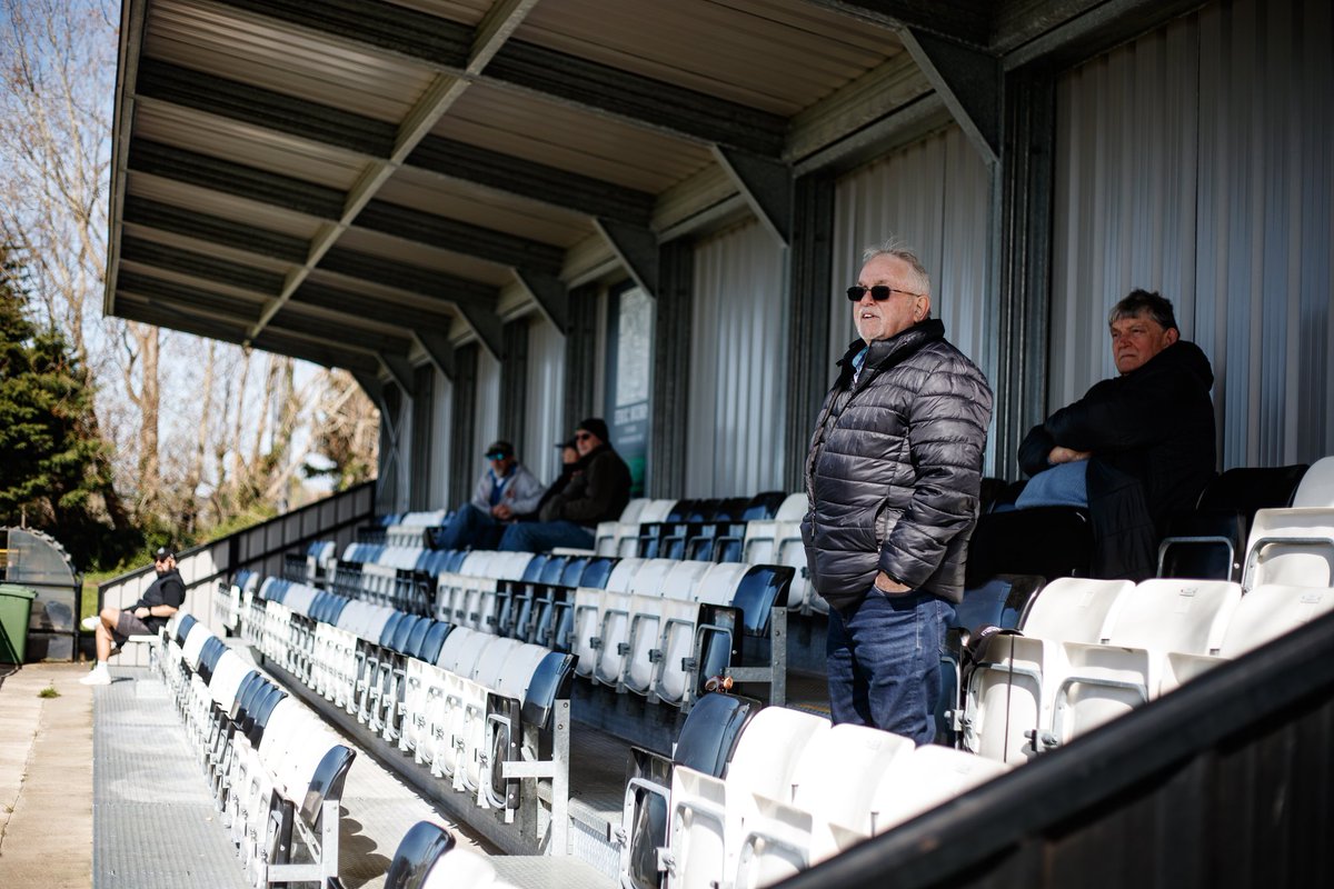 thewessexway's tweet photo. First of two games on Easter Monday was at @PaghamFCNews Former members of Wessex League now in Southern Combination Prem. A cracking game v Petersfield, sorry I mean Midhurst and Easebourne.

#thewessexway #nonleaguefootball https://t.co/AwGqCHhGTr