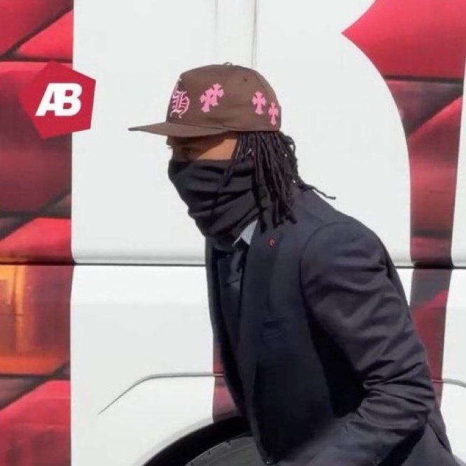 hekillshot's tweet image. olise and his chrome hearts obssession