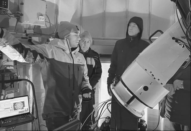 RASC_Winnipeg's tweet photo. The featured speaker at the April 10 RASC Winnipeg monthly Astronomy Meeting is Ryan Wierckx, a grad student at the University of Manitoba, who will discuss building research-grade remote astronomical observatories.

https://t.co/HQySn8N7o2

#astronomy #RASC #umanitoba #winnipeg https://t.co/UClomBBqBW