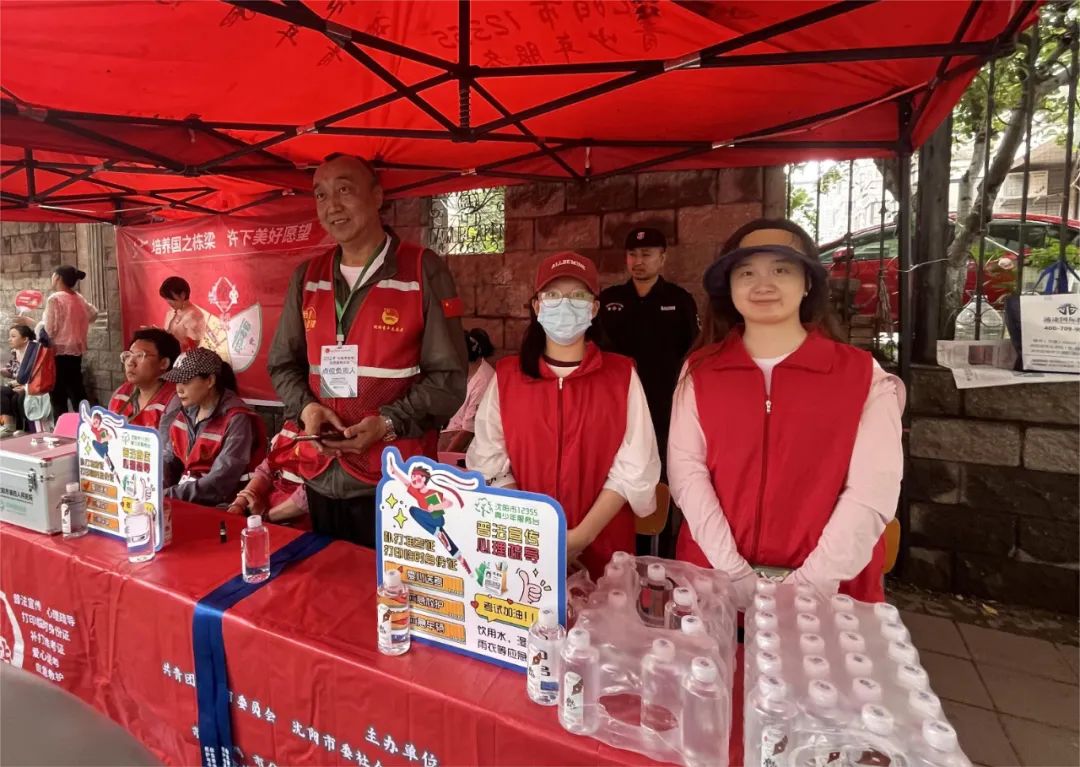 LittleBalloon tweet media