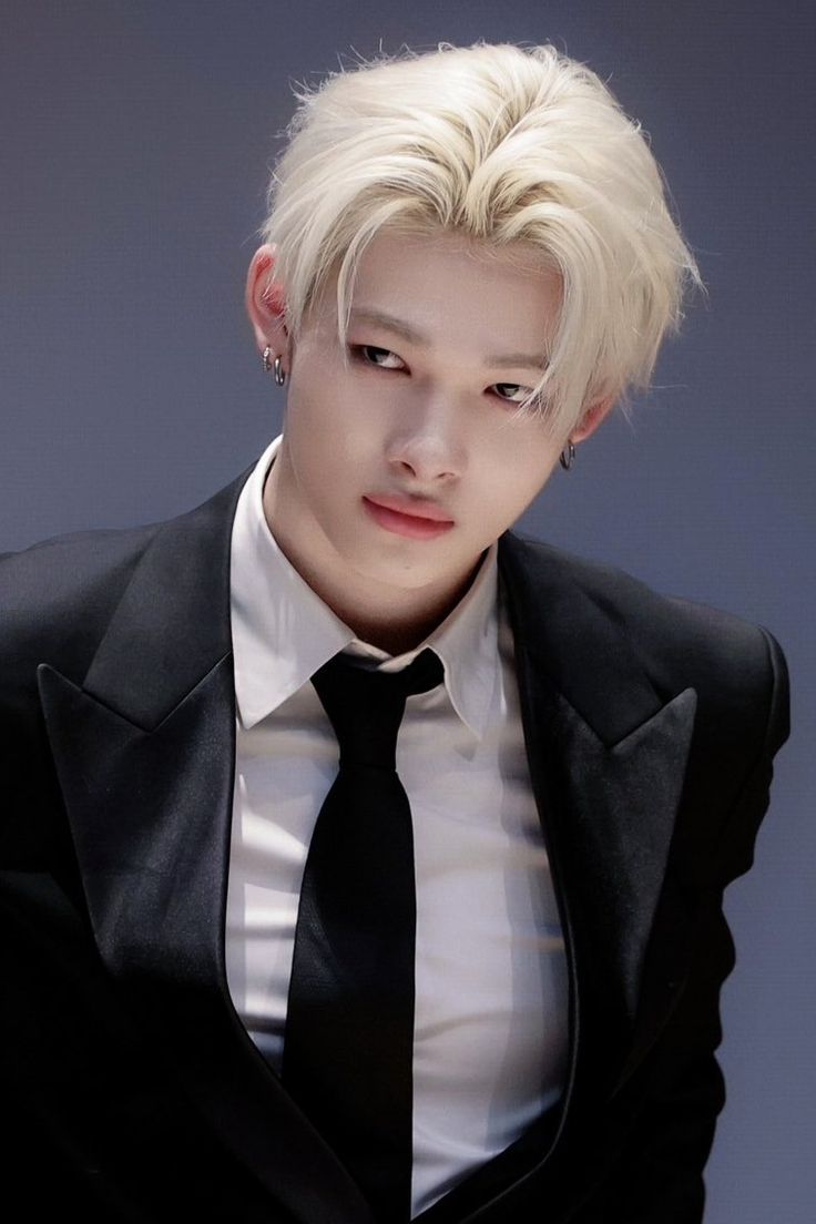 prii : sevEN ❤️ tweet media