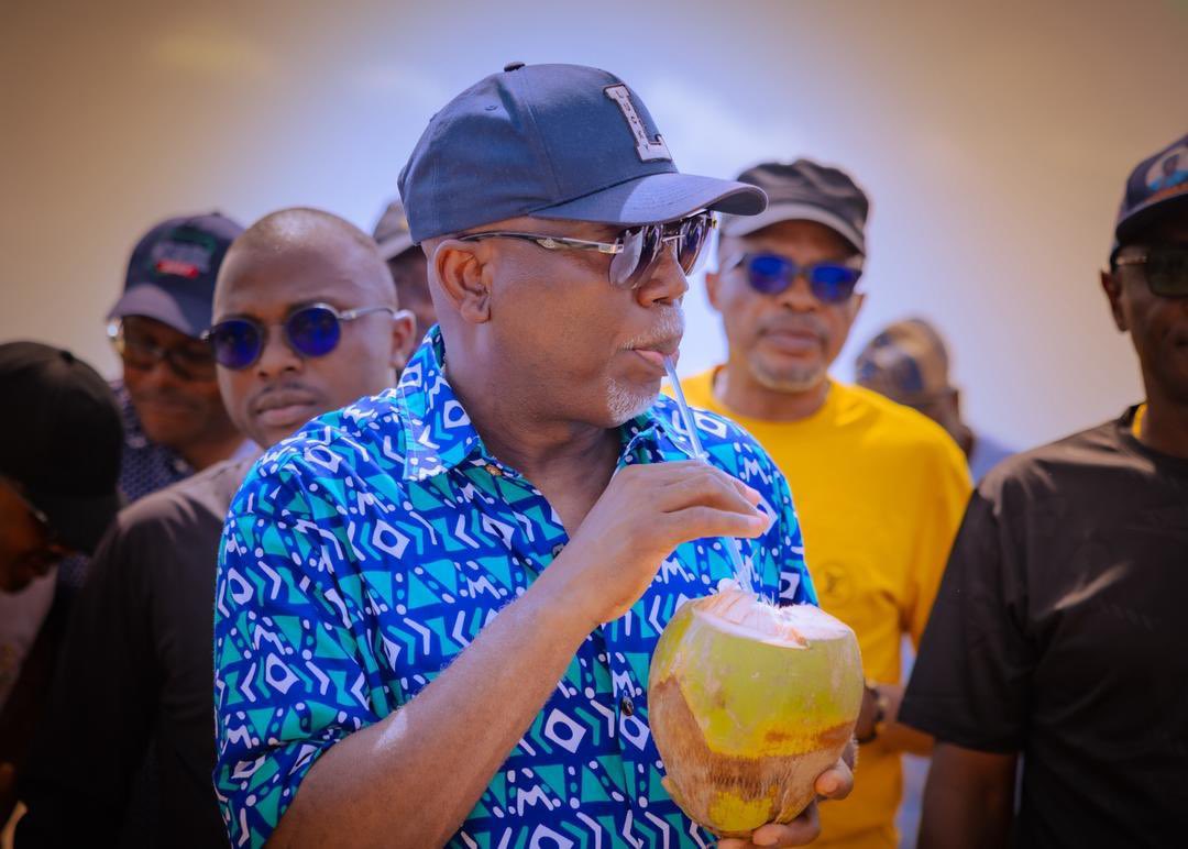 Apoti-Eri tweet media