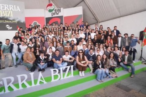 🇪🇺 Agirre Lehendakaria 🇵🇲 tweet media