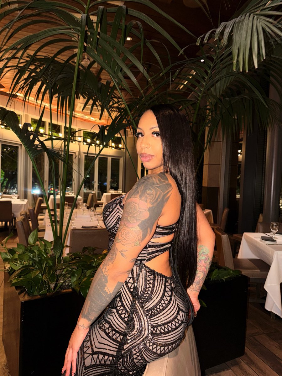 babygirl 🦋 tweet media