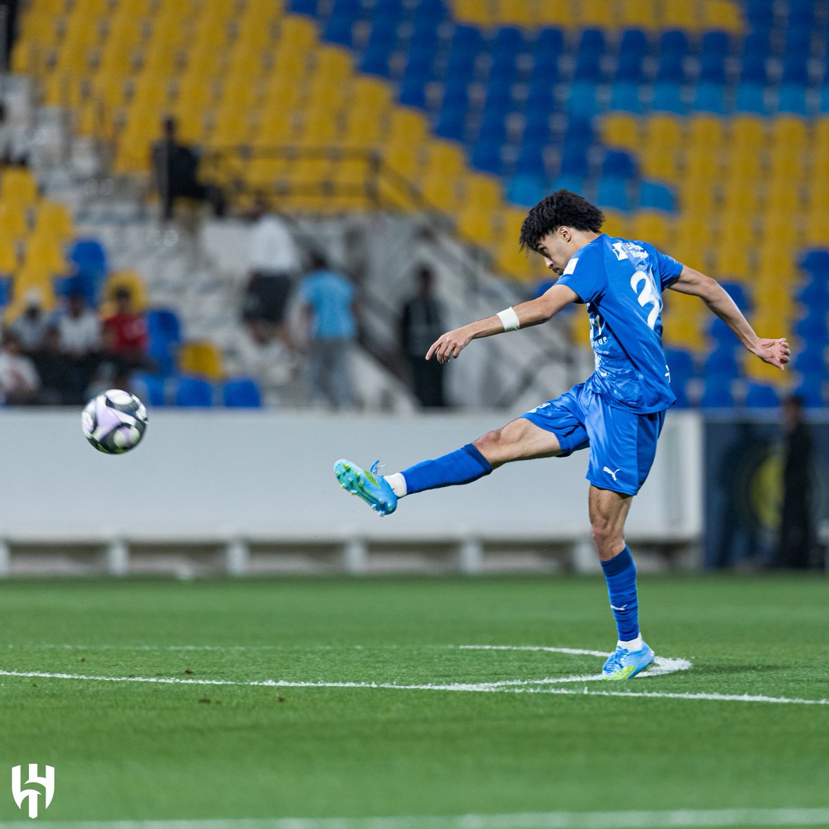 فئات الهلال السنية tweet media