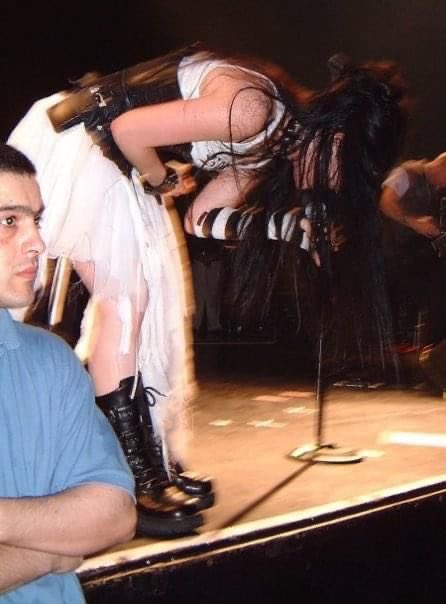 amy lee doing things tweet media