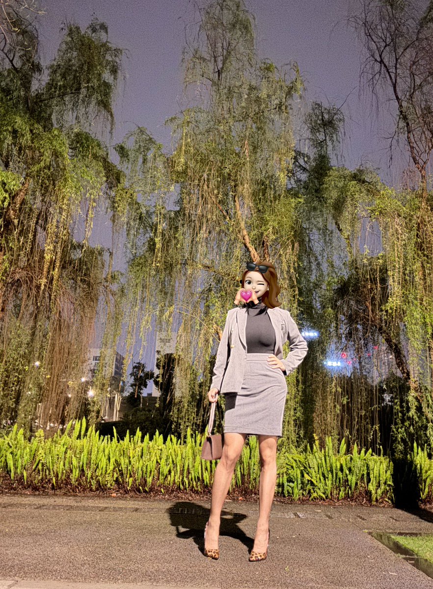 EmilySilin tweet media