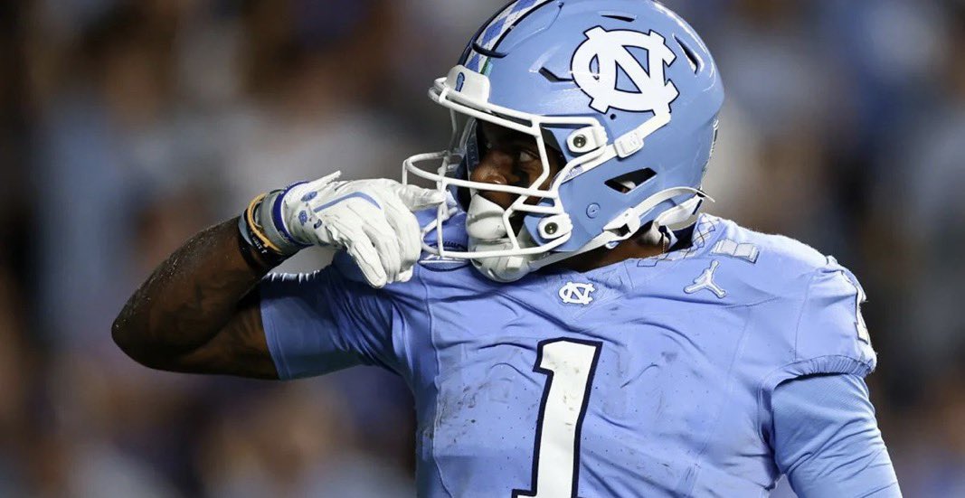 _BryantRobinson's tweet image. #AGTG I’m beyond blessed to receive an offer from UNC @Ballhawk__8 @UNCFootball @LSHS_FBRecruits @drkharp @CoachJRayburn @KyleMossakowski @coach_johnson05 @CoachHoneyBear1 @FlightSkillz